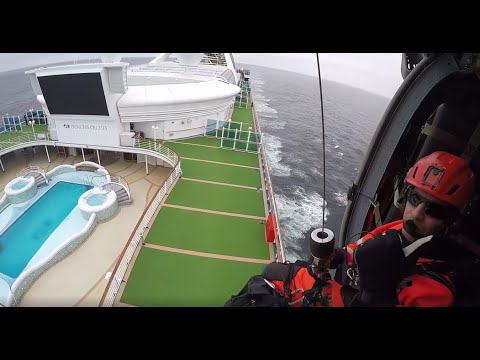 Video Thumbnail: Coronavirus-Tests kommen per Hubschrauber auf Luxusliner | AFP