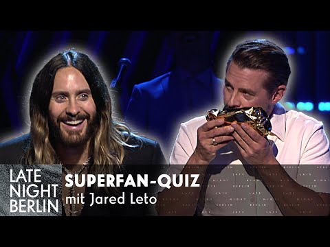 Jared Leto spielt um Mustafa's Gemüsekebap gegen Superfan | Late Night Berlin