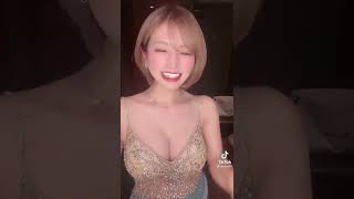 【TikTok】とても大きいおっぱい