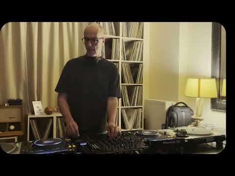 Nikos Diamantopoulos - The "Room" November '25