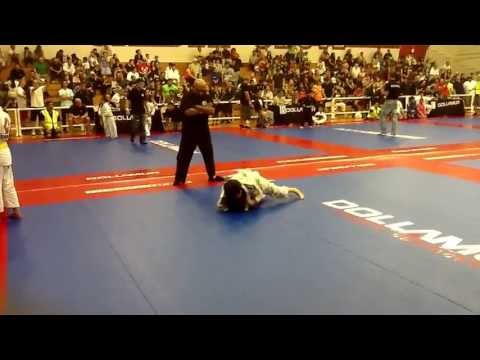 David "MicroDiesel" Gieselman fights like a lion at Copa Pacifica 2013