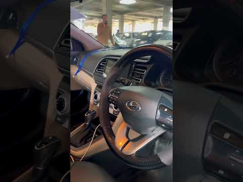 PakWheels Faisalabad Car mela par aayi Hyundai Elantra ki kya demand hay?