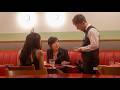 White Waiter Shocks Customers with Fluent Mandarin DEFAULT Thumbnail