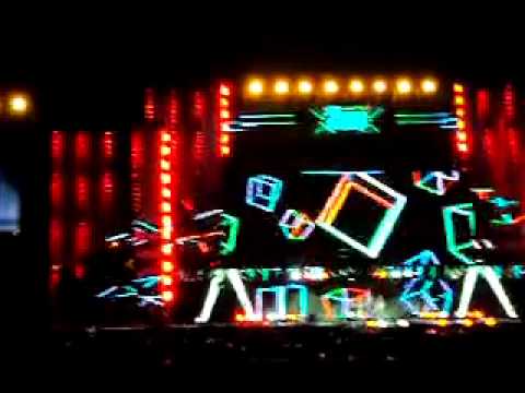 [FANCAM] 110813 Incheon Korean Music Wave - 2NE1 "I Am The Best"