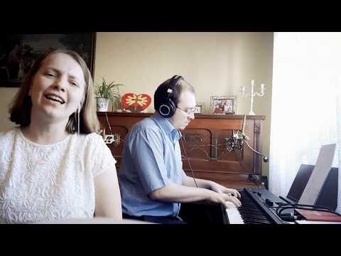 Familia Capusan din Timisoara canta "Vino azi"