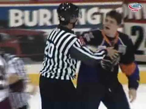 Kip Brennan vs Matthew Clackson