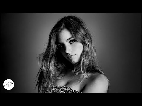 Tiikk & Tomokari - Around Me (Forthcoming VMDM)