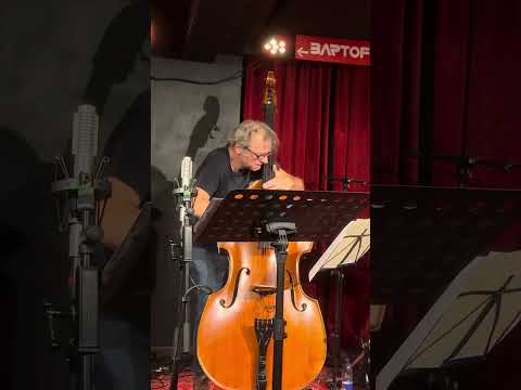 Francois Moutin (Solo)