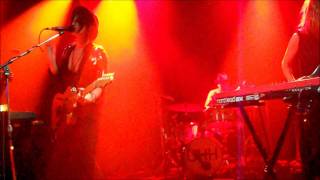 Uh Huh Her Live in Chicago, IL - Dance With Me