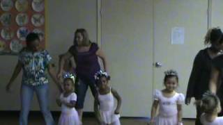 Kailey &amp; Mommy- Cha Cha Slide