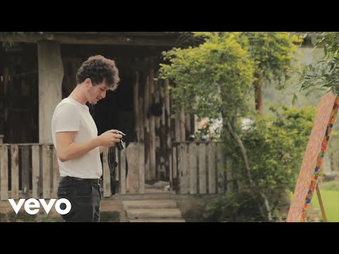 Doce É A Vida Assim video