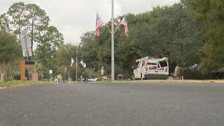 LCG Public Works crews remove flags from Brentwood neighborhood in Lafayette