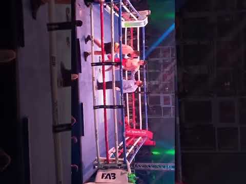 pelea  CESAR VELEZ vs ROBERTO MORENO  club José Maria Gatica