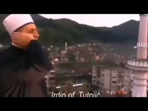 HODZA PEVA “FUDBALSKI TO JE HRAM”