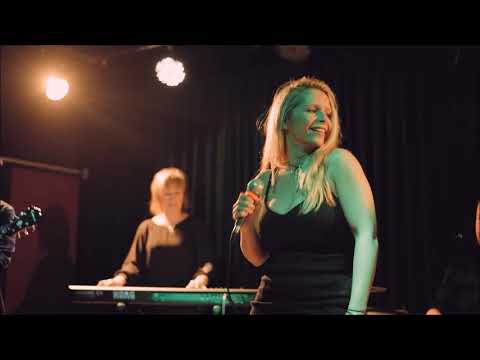 JOOLZ - WEDDING, PARTY DJ/ KARMA BAND video.