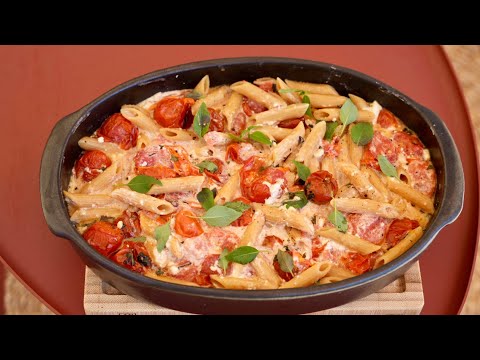 Roasted feta pasta with cherry tomatoes and basil