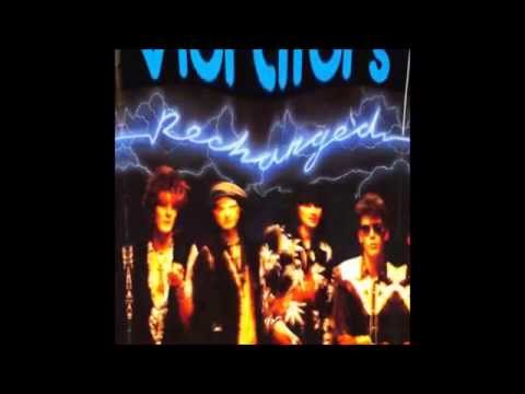 The Vibrators - "Every Day i Die a Little"