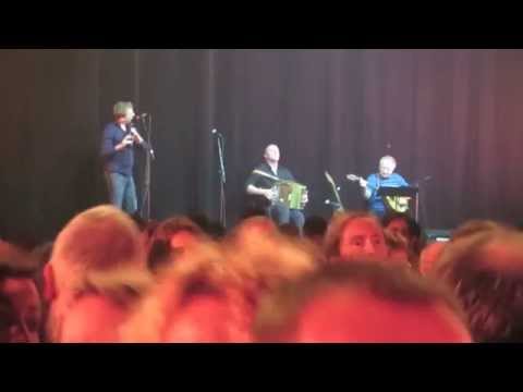 YAOUANK 2014 - Fred GUICHEN / Sylvain BAROU / Donal LUNNY - Gavotte ton doubl