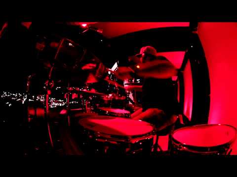 Munhoz e Mariano feat. Thiaguinho - Kit Kat  (DVD Ao Vivo no Estádio Prudentão) [Vídeo Oficial]