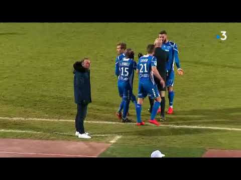 Foot ball Ligue 2 : Niort - Nîmes