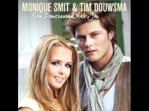 Moniqe Smit en Tim Douwsma - Een zomeravond met jou.wmv