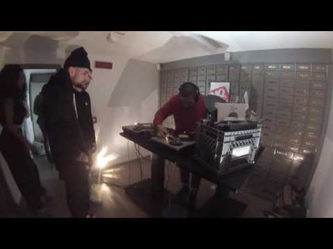 RocketRadio014 - Move Shop