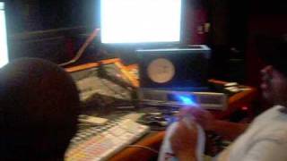 The Hit Mechanix In The Studio With Mishon Wrkn On Holiday Love.wmv