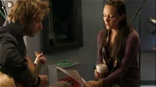 &quot;Will the Circle Be Unbroken&quot; Duet