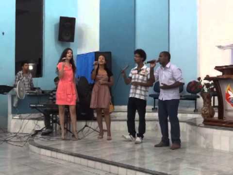 MAIS DA TUA ESSÊNCIA - NA VOZ DOS JOVENS: ADALBERTO, ALEX, LETICIA E EVELYN