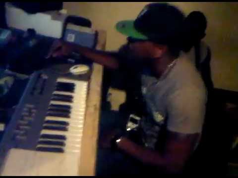 Kastra en studio avant sa mixtape ILS SAVAIENT QUE J'ARRIVE PART 1