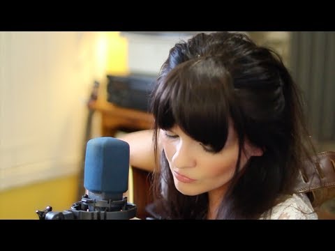 Natalie Clark - Bit by Bit (Live Acoustic Sessions)
