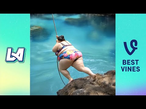 Try Not to Laugh Challenge 🤣 Best Fails of September 2025