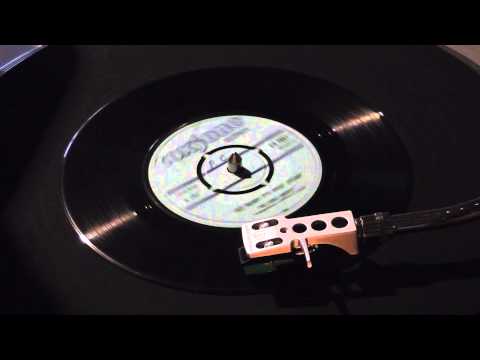 45 COXSONE CS7007 A GET READY IT'S ROCK STEADY THE SOUL AGENTS 1967