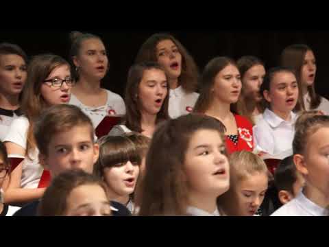 Wspólne śpiewanie polskich pieśni patriotycznych OCK Oświęcim 2018