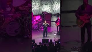 Morrissey "Half a Person" (The Smiths) outro at Radio City Music Hall on 16th September 2025