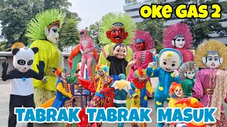 Download lagu ONDEL ONDEL JOGET OKE GAS 2💕 BADUT DAN BARONGSAI JOGET TABRAK TABRAK MASUK OKE GAS 2 mp3