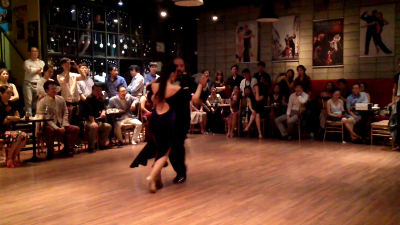 [Juan D'Arienzo, Jorge Valdez - Detrás De Tus Mentiras] Daniel Nacucchio & Cristina Sosa