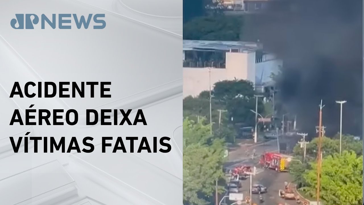 Queda de avião na Barra Funda deixa ao menos dois mortos