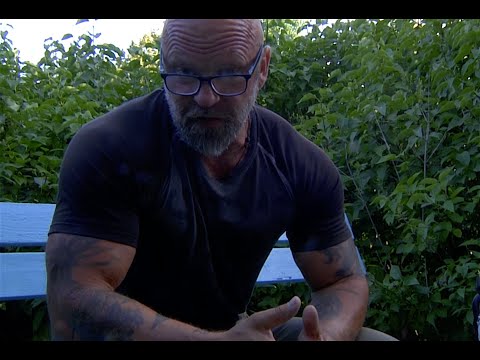 Introduktion to Renzo Aneröds film serie from 2000-2015 about the change of Sweden