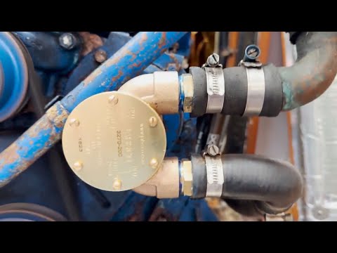 Raw Water Pump Replacement : Perkins 4108