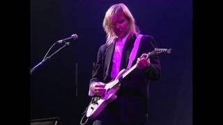 RUSH - Show Don&#39;t Tell (Rabbits From A Hat Intro) live 1990 - Presto Tour