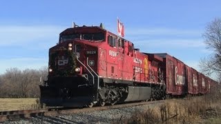 preview picture of video 'CP 9824 West, The CP Holiday Train by Stillman Valley on 12-5-2012'