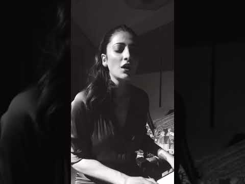 Shruthi Hassan Singing a Song With Music First Time | Heroine Shruthi Hassan | GK Entertainments