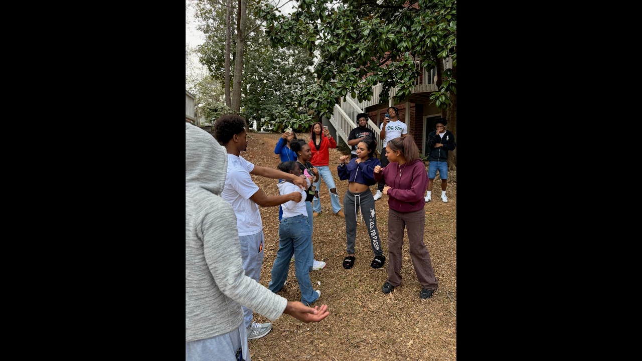 Hope and Faith square up with the Purse Thieves! Isaiah tries to stop it