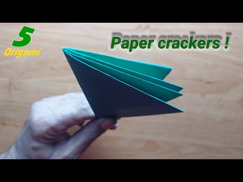 Making paper crackers under 5 minutes