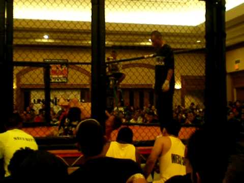 Zack Dumlao MMA fight
