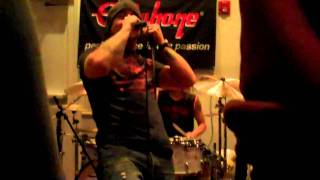 Eye Empire - Feels like I&#39;m Falling (Private Showcase Gibson Showroom NYC)