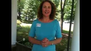 preview picture of video 'Elizabeth Esty Talks To The Courant in Simsbury'