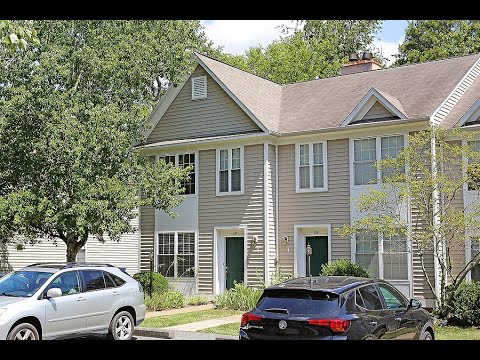 Move-in Ready! Pet-Friendly End-Unit with Walkable Forest Lakes Lifestyle property video