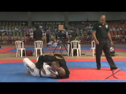 BRASILEIRO INTERCLUBES 2014 - Daniel Xicão x Bruno Cunha by X-COMBAT